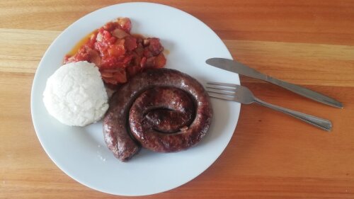 Boerewoers, Pap and tomato relish