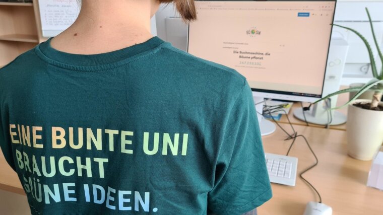 Im Green Office der Universität Jena wird die Suchmaschine Ecosia eingesetzt.