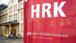 Zur Weiterbildung der Hochschulrektorenkonferenz (HRK).
