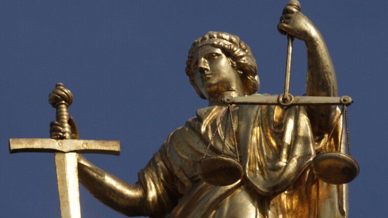 Die griechische Göttin Themis steht für Rechtsordnung und Gerechtigkeit.