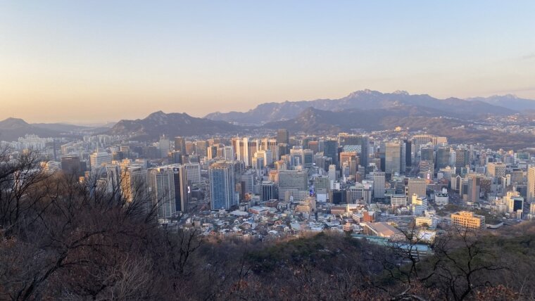 Blick auf Seoul vom Namsan, ein Berg in Seoul