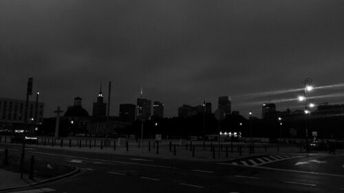 Warschau in der Nacht