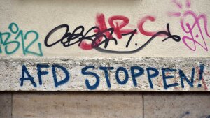 Graffiti "AFD stoppen".