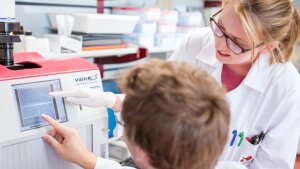 students in the laboratory