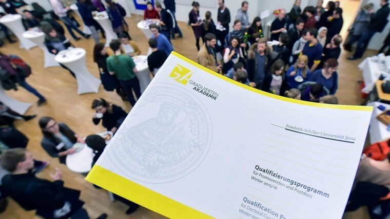 Brochure of the qualification programme