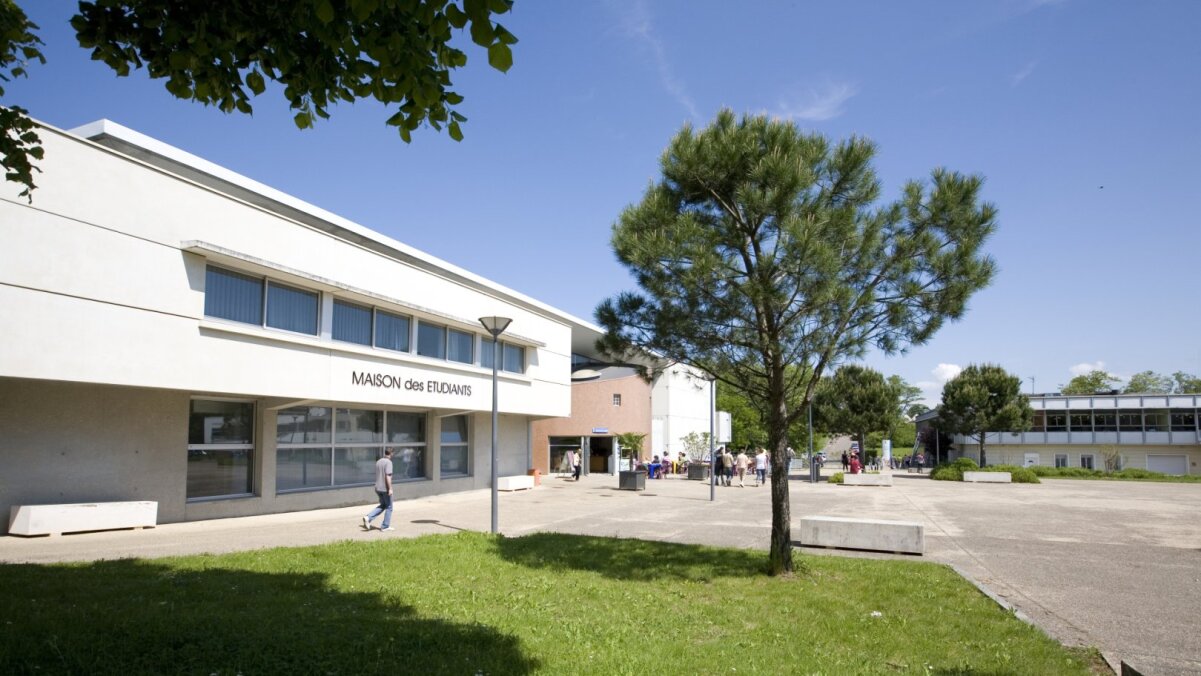 Université de Poitiers